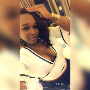 Meet your Posher, Ayana